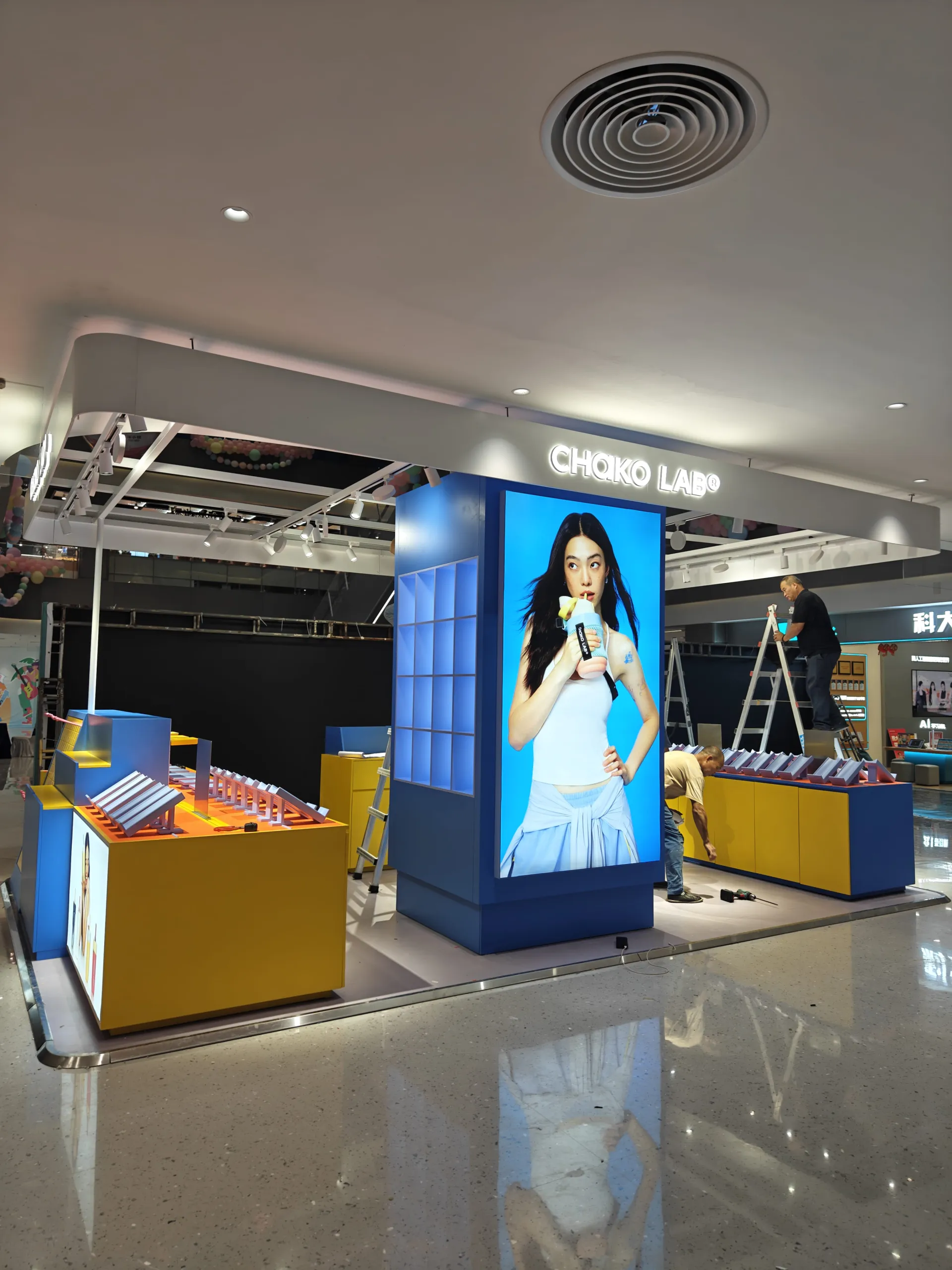 Installed lightbox tower and counter during setup